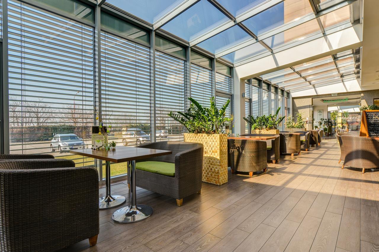 Hotel Ponteo - Activity Park Bratislava Exterior foto